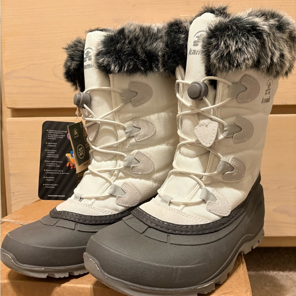 Kamik Women's Black and White Winter Boots